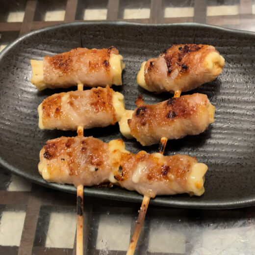 友酒家　チーズ肉巻き